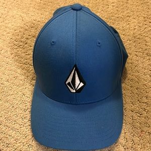 Brand new Volcom flex fit hat